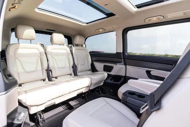 Luxury Airport Transfer: St Andrews to Edinburgh Stress-Free