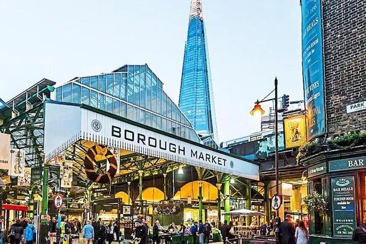 Luxury London: Borough Market & Tower Tour with Expert Guide