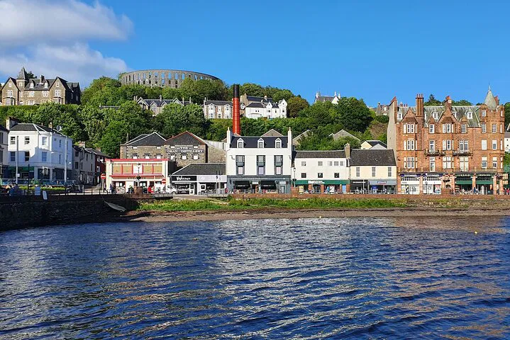 Oban's Local Gems: A Guided Journey Through Food, Drink, and History