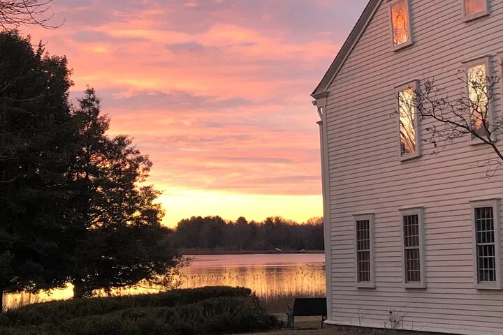 Smith's Castle: History Fun with Mobile App!