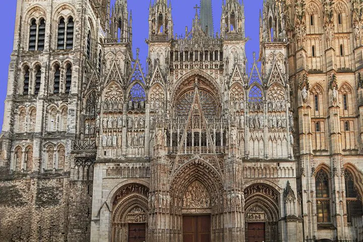 Gothic Grandeur: A Cathedral Day Trip from Paris