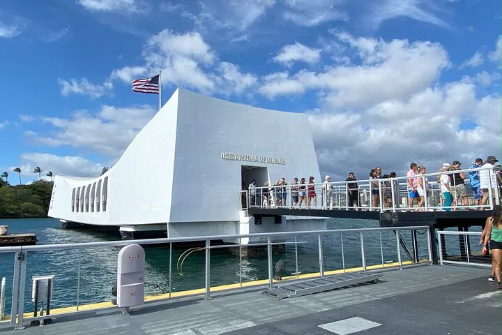 Executive Pearl Harbor & Honolulu City Tour: A Limited-Time Double Discount!