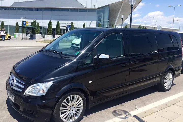 Stress-Free Paris Arrival: Private Transfer from CDG/ORY to La Defense