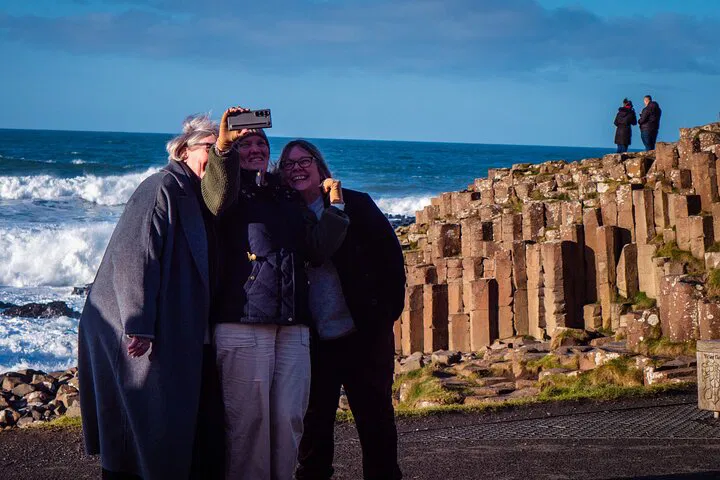 Uncover Northern Ireland's Gems: A Giant's Causeway & Game of Thrones Adventure