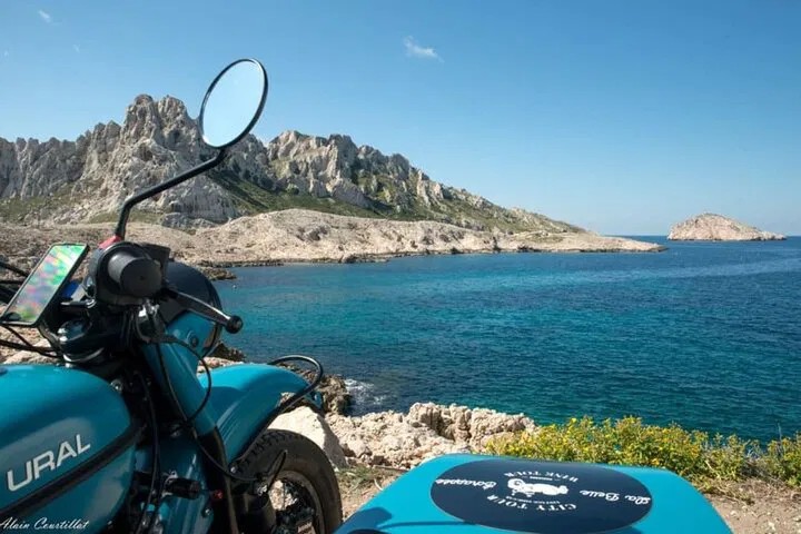 Marseille: Sidecar Wine Tour to Cassis & Bandol