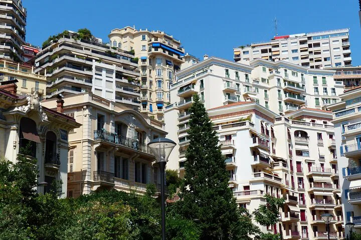 Luxury Torino to Monaco Private Transfer: Travel in Style