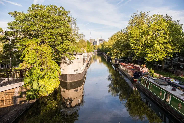 Unleash Little Venice's Secrets: An Immersive Smartphone Adventure!