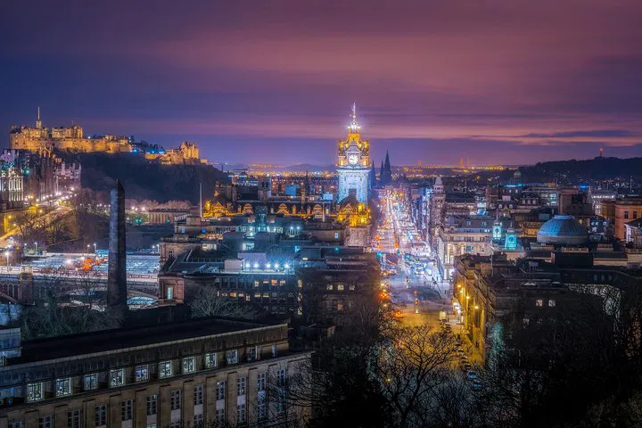 Edinburgh's Hidden Gems: A Personalized Walking Adventure
