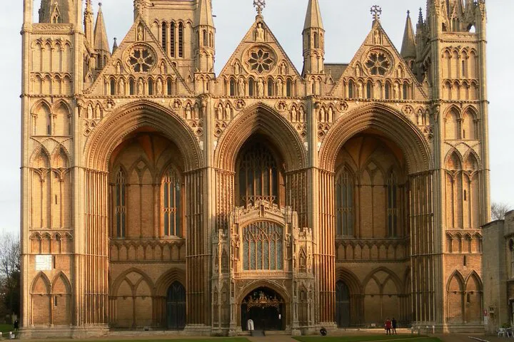 Peterborough & Stamford: Private Guided Day Trip from London