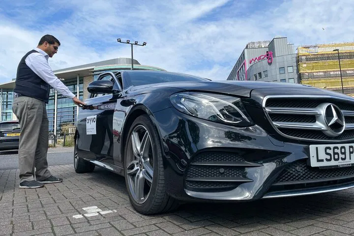 Effortless London to Southampton Cruise Port Transfers: Your Stress-Free Start!