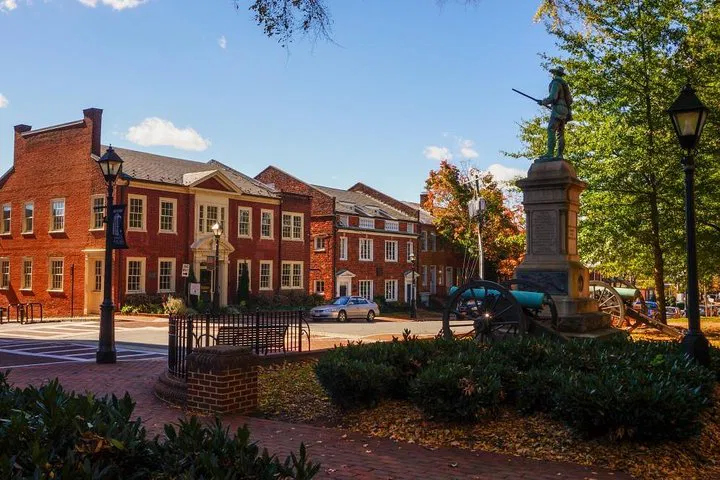 Uncover Charlottesville's Secrets: A Roaming Scavenger Hunt Adventure