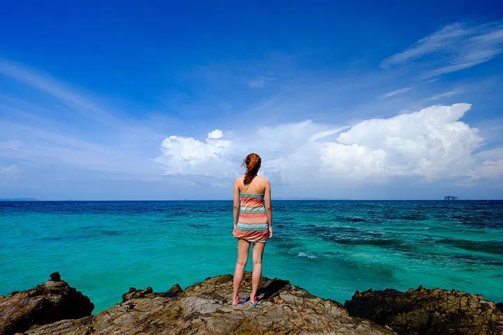 Discover Paradise: Maiton Island Speedboat Tour - Snorkel, Swim & Sunbathe!