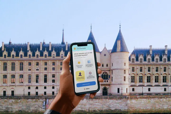 Paris Art & History: Self-Guided Walking Tour