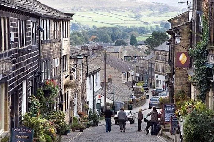 Uncover Literary Landscapes: A Private Yorkshire Day Trip from York