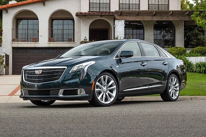 Stress-Free Boston Airport Transfer: Private Ride in Style