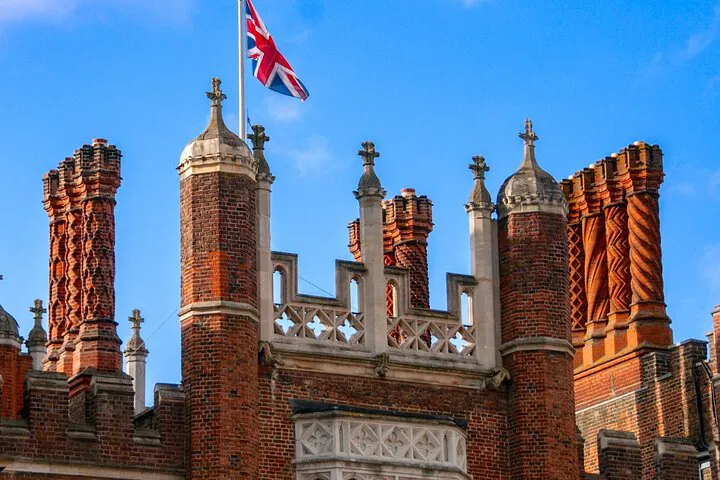 Unveiling Royal Grandeur: Private Hampton Court Palace Day Trip