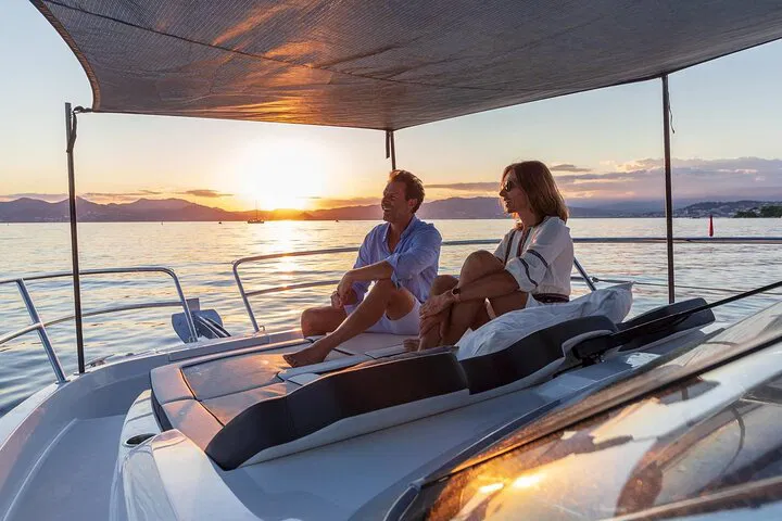 Sunset Aperitif Cruise: Frejus & Saint-Raphael's Golden Island Escape