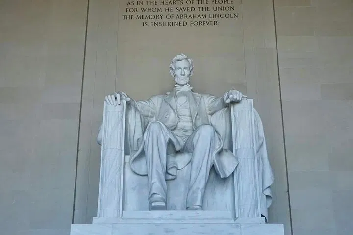Uncover D.C.'s Hidden Gems: A Customizable Historical Adventure