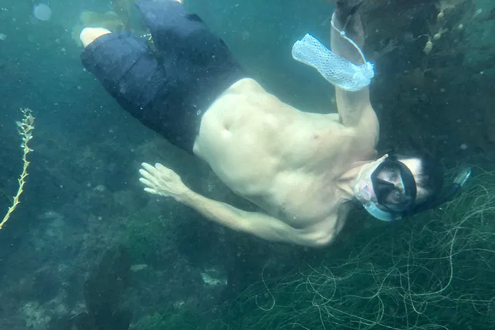 Snorkel Seclusion: Discover Redondo Beach's Hidden Marine Paradise