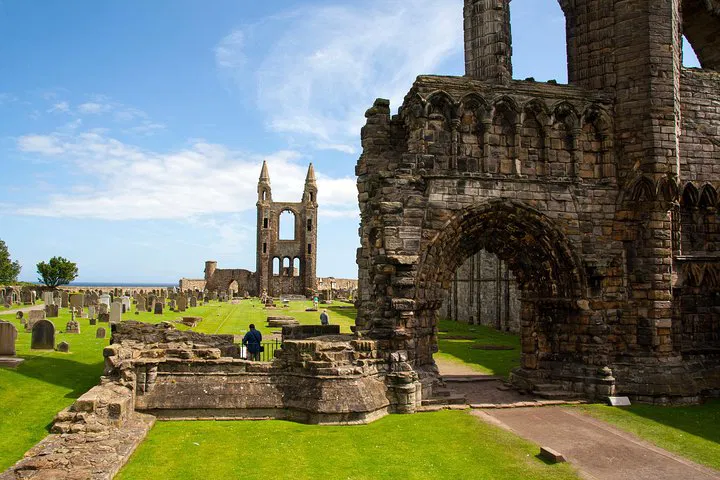 Stirling, St Andrews & Whisky Tour from Edinburgh (Spanish)