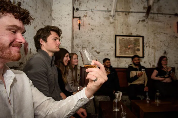 Edinburgh's Underground Vaults: Whisky & History