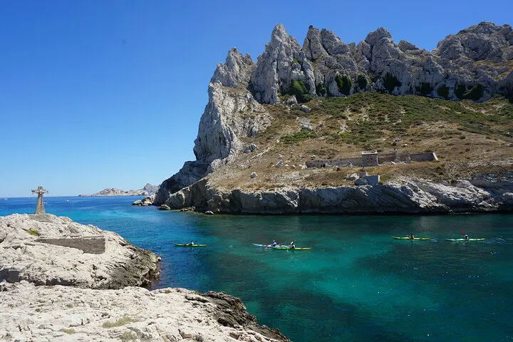 Cap Croisette Kayak Tour: Marseille Calanques Adventure