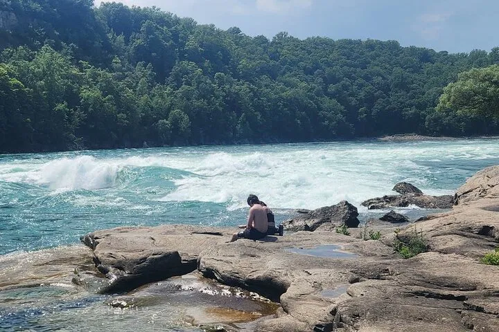 Niagara River Gorge Hiking: Whirlpool Rapids Adventure