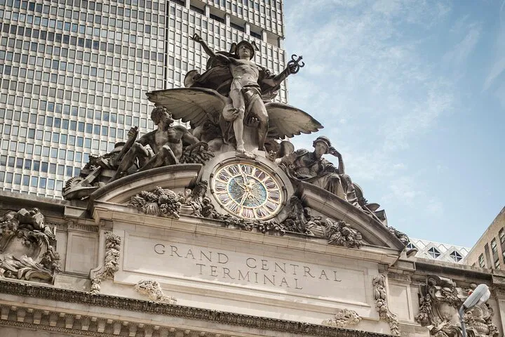 Unveiling Apocalyptic New York: The 'I Am Legend' Filming Location Tour