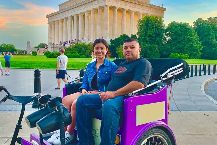 Glide Through History: Private Pedicab Tour of DC's Iconic Memorials