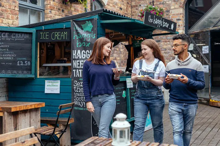 Edinburgh's Culinary Secrets: A Private Foodie Adventure