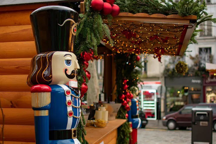 Parisian Family Adventure: A Kid-Friendly Private Tour of Treasures