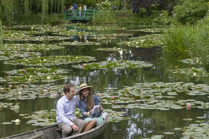 Unveiling Paris & Giverny: A Luxurious Wine Tasting & Seine River Cruise Escape