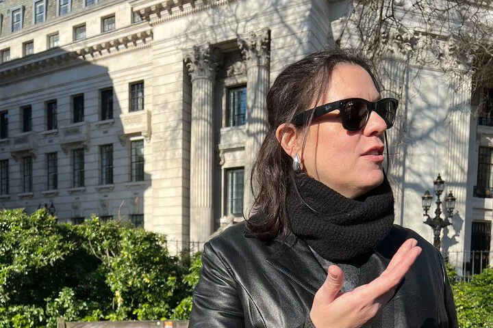 London Tour with a Brazilian Guide: Tower & Borough Market