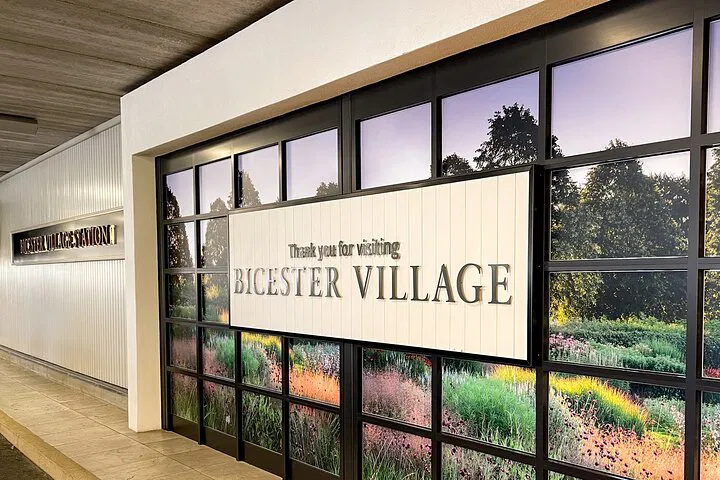 Luxury Private Shopping: Bicester Village Day Trip from London