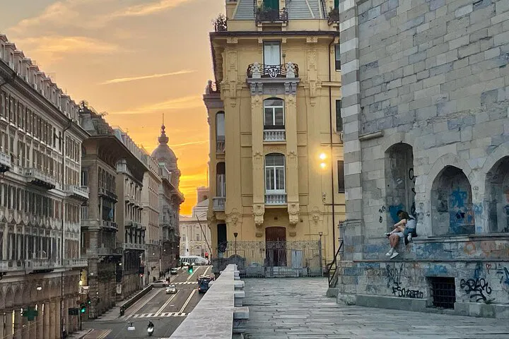 Genoa Private Tour: Walk, Ride & Discover!