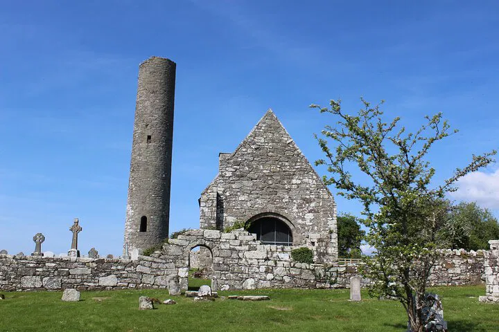 eBike & Holy Island Boat Tour from Killaloe