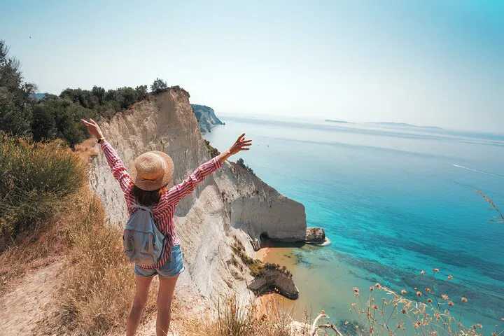 Uncover Dover's Secrets: A London Car Tour to White Cliffs & Castle!