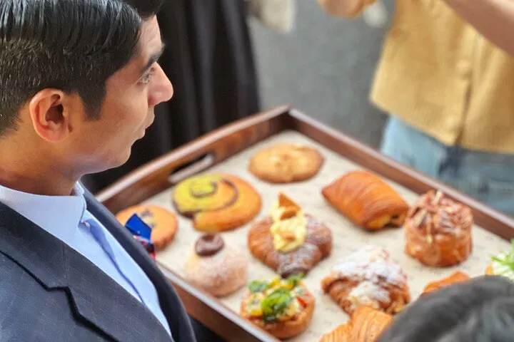 Notting Hill Bakery Tour: Skip the Line & Taste London
