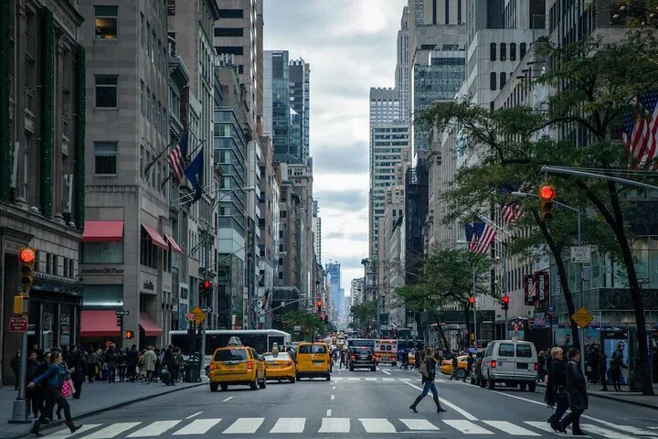 Unveiling Freedom: A Historic Walking Tour of New York