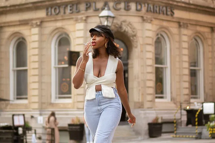 SoHo Fashion Photoshoot: Unleash Your Inner Model in NYC's Iconic Streets