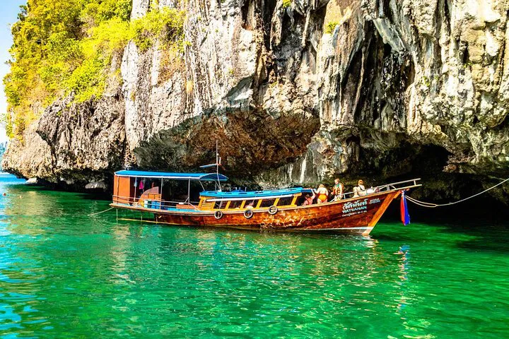 Discover Ko Lanta's Hidden Gems: A Private 4 Islands Longtail Boat Adventure