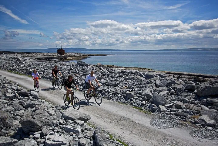 Aran Islands Bike & Tea Tour from Galway: Cliffs View!