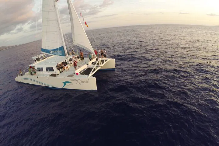 Maui Snorkel & Sunset Sail: Family Fun Adventure!