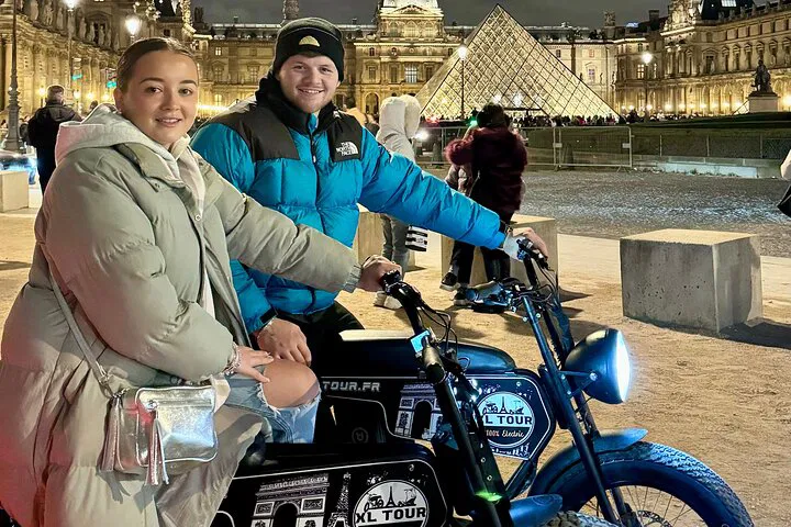 Paris by Night: Glide Through the City on an Electric Bike