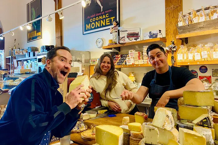 Beverly Hills Culinary Adventure: Gourmet Tastings & Iconic Sights