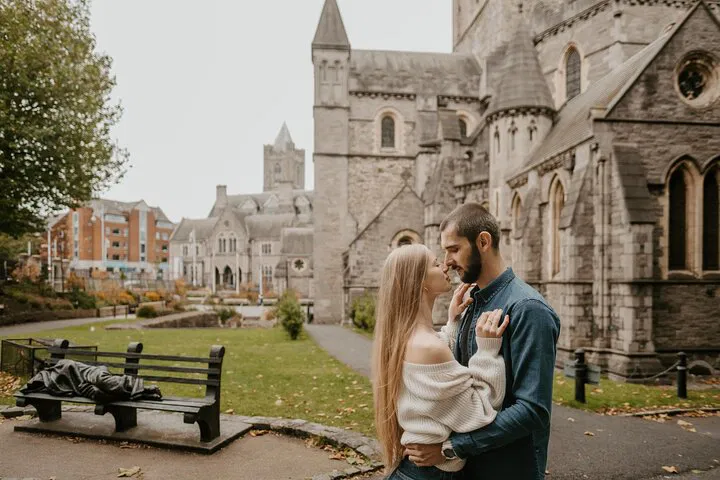 Dublin Photo Magic: Capture Your Irish Memories!