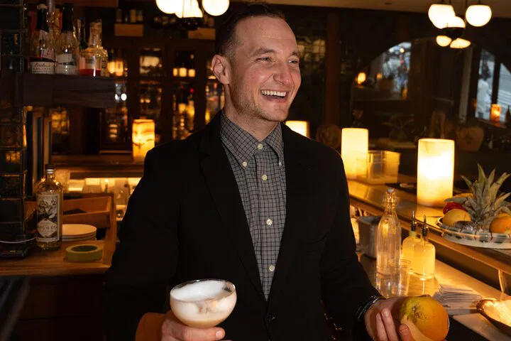Master Mixology: Craft Cocktails with NYC's Finest!