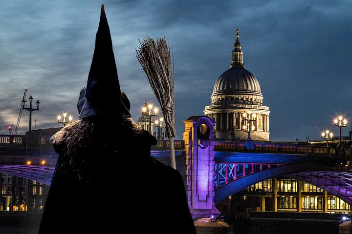 Uncover London's Witchcraft History: A Spellbinding Walking Tour
