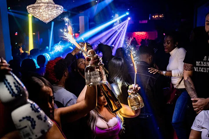 Blackpool Party Pass: Queue Jump into Top Nightclubs