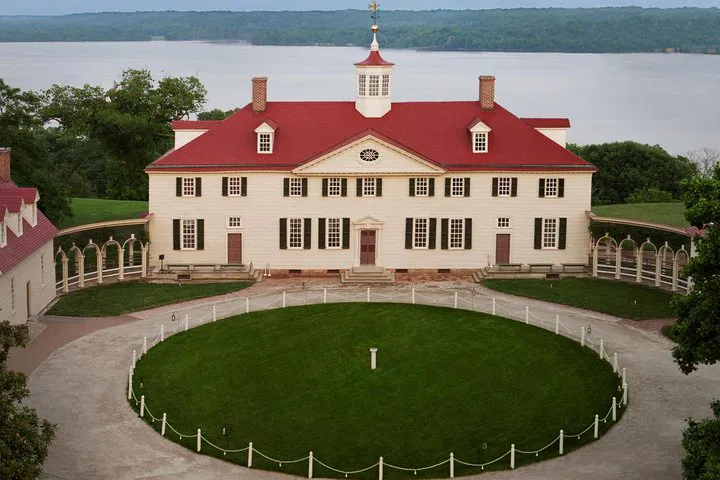 Step Back in Time: Mount Vernon & Alexandria Guided Tour